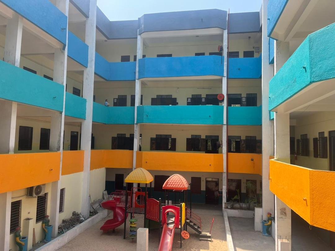 Courtyard with play area